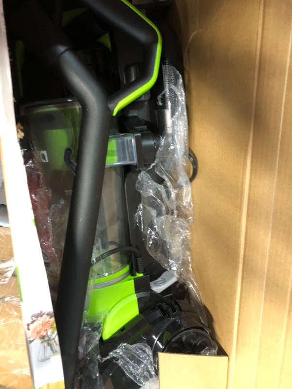 Photo 3 of ***USED - DAMAGED - SEE PICTURES***
Eureka Airspeed Ultra-Lightweight Compact Bagless Upright Vacuum Cleaner