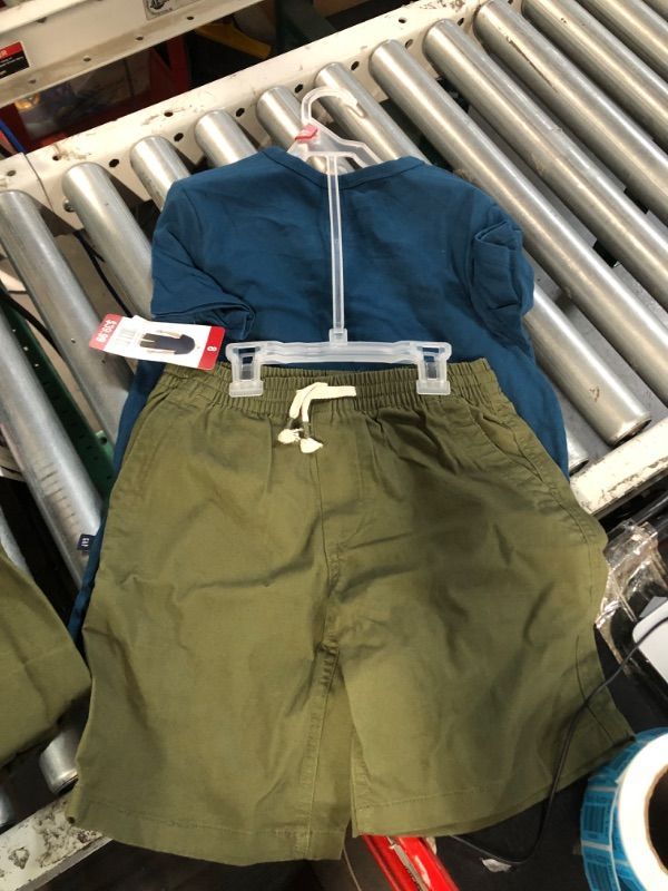 Photo 1 of GAP Boy's 2-Piece Short Sleeve T-Shirt & Shorts Outfit Set Size 10/12