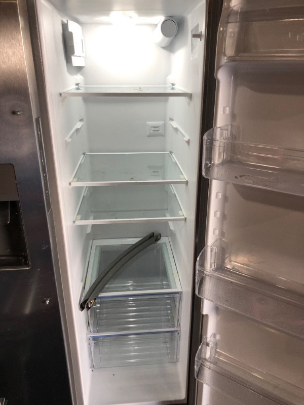 Photo 6 of Frigidaire 25.6-cu ft Side-by-Side Refrigerator with Ice Maker (Fingerprint Resistant Stainless Steel) ENERGY STAR