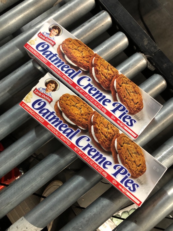 Photo 2 of (2BOXES) Little Debbie Oatmeal Creme Pies 12 Count Box (2 Boxes) 16.2 OZ
