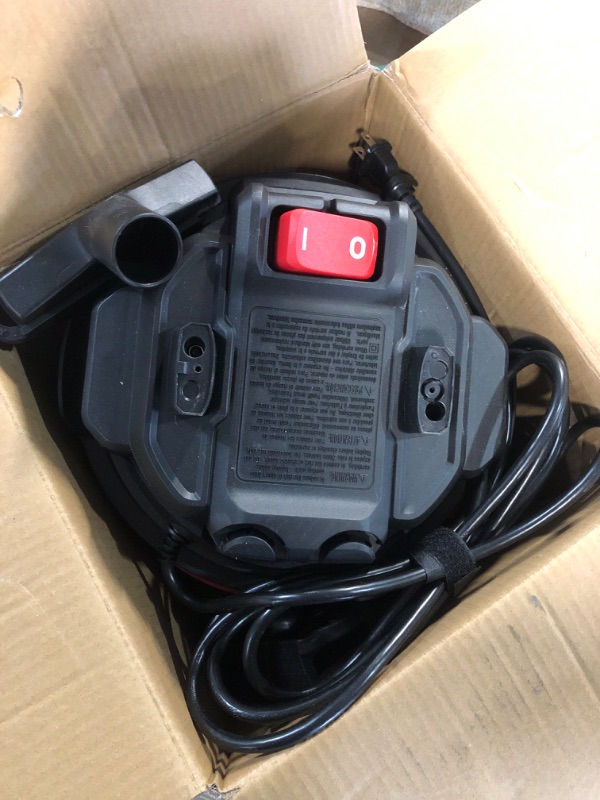 Photo 2 of (READ NOTES) CRAFTSMAN 2.5-Gallons 2-HP Corded Wet/Dry Shop Vacuum with Accessories Included
