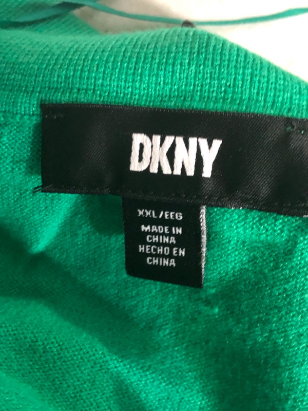 Photo 3 of DKNY Women's Modern Fit Sleeveless Collared V-Neck Sweater XXL 2 Pack 1 Grey XXL 1 Green XXL