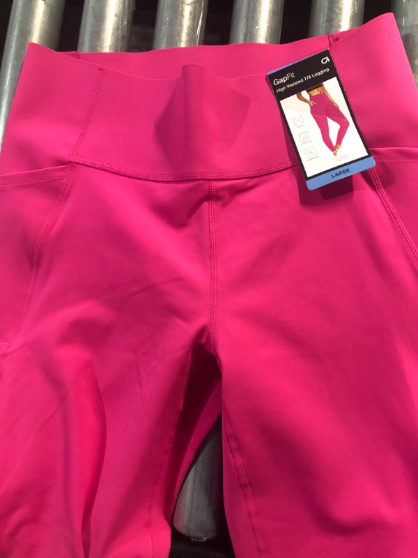 Photo 1 of gap fit high waisted leggings 