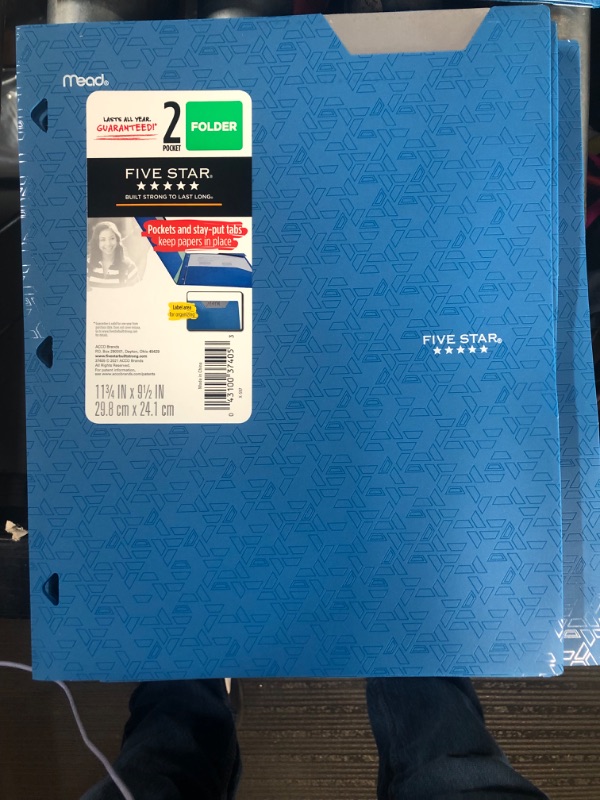 Photo 1 of Five Star 2 Pocket Plastic Folder Blue