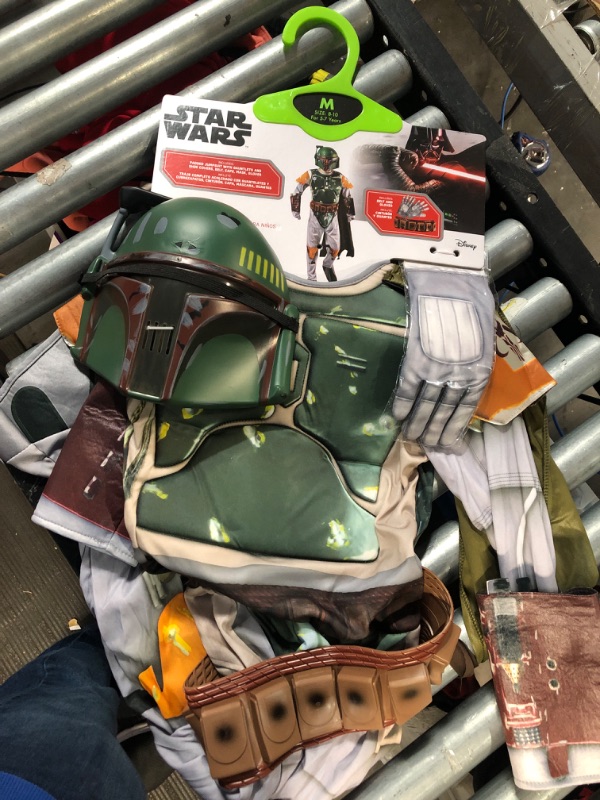 Photo 2 of Boba get costume 