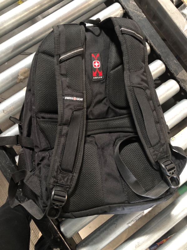 Photo 3 of (READ NOTES) SwissGear Premium Laptop Notebook ScanSmart Backpack, Swiss Gear Outdoor / Travel / School Bag