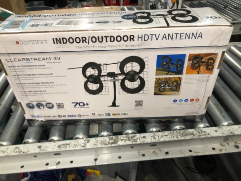 Photo 5 of Antennas Direct ClearStream 4V TV Antenna, 70+ Mile Range, UHF/Vhf, Multi-Directional, Indoor, Attic, Outdoor, Mast W/Pivoting Base/Hardware/Adjustable Clamp/Sealing Pads, 4K Ready, Black – C4-V-CJM 70 Miles