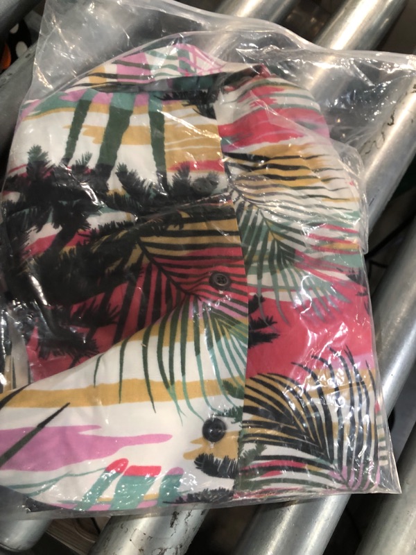 Photo 2 of ***STOCK PHOTO NOT EXACT*** MCEDAR Hawaiian Shirt for Men Regular Fit Short Sleeve Button Down Summer Beach Tropical Aloha Shirts 2XL Black18 