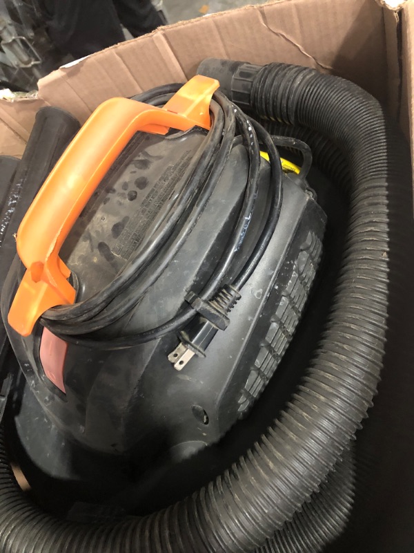 Photo 3 of * item sold for parts only *
RIDGID 6 Gallon 3.5 Peak HP NXT Wet/Dry Shop Vacuum with Filter, Locking Hose and Accessories