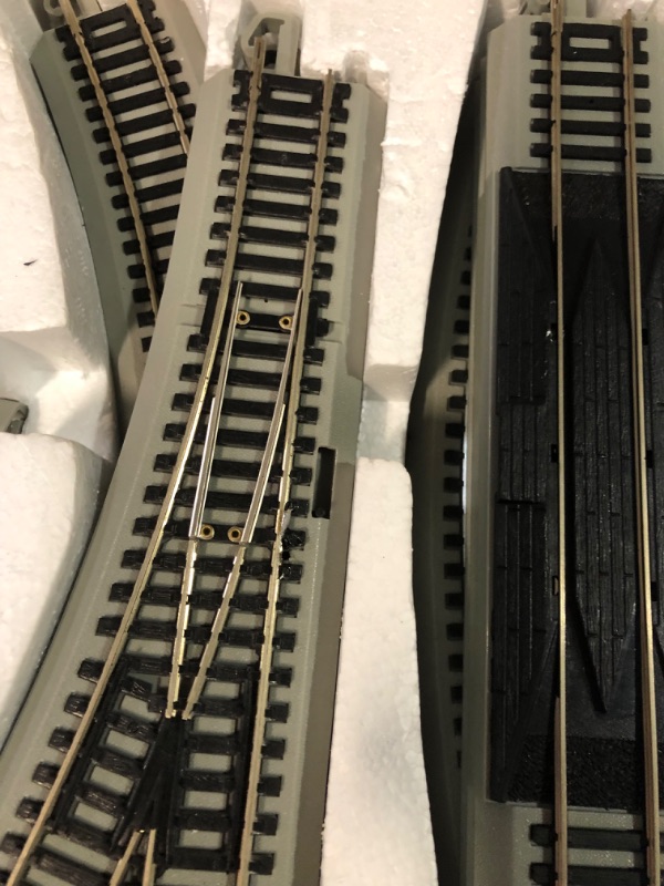 Photo 4 of Bachmann Trains Snap-Fit E-Z TRACK WORLD’S GREATEST HOBBY FIRST RAILROAD TRACK PACK - NICKEL SILVER Rail With Grey Roadbed - HO Scale Medium