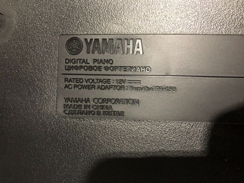 Photo 5 of ***POWERS ON - UNABLE TO TEST FURTHER***
YAMAHA P71 88-Key Weighted Action Digital Piano with Sustain Pedal and Power Supply