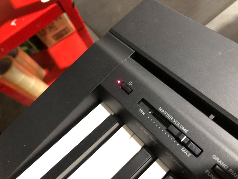 Photo 6 of ***POWERS ON - UNABLE TO TEST FURTHER***
YAMAHA P71 88-Key Weighted Action Digital Piano with Sustain Pedal and Power Supply