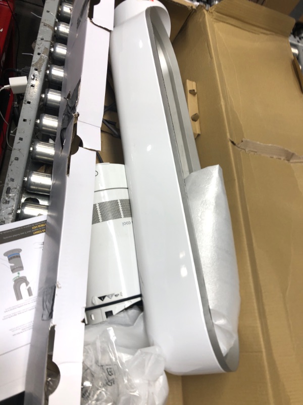 Photo 1 of **FOR PARTS ONLY**
Dyson Cool™ Tower Fan AM07,White/Silver, Large AM07 White/ Silver