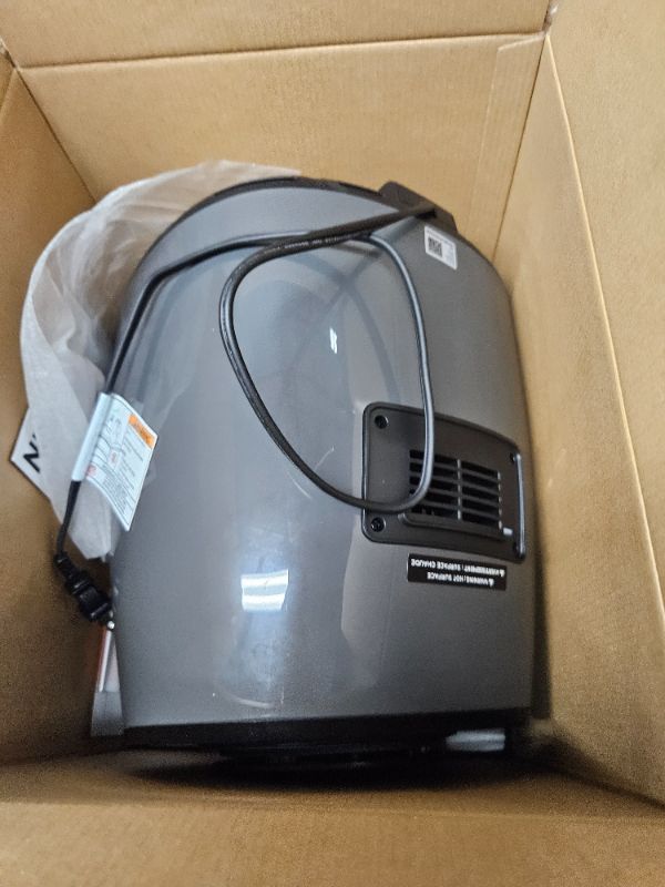 Photo 3 of Ninja 4QT Air Fryer AF10 Series S5 