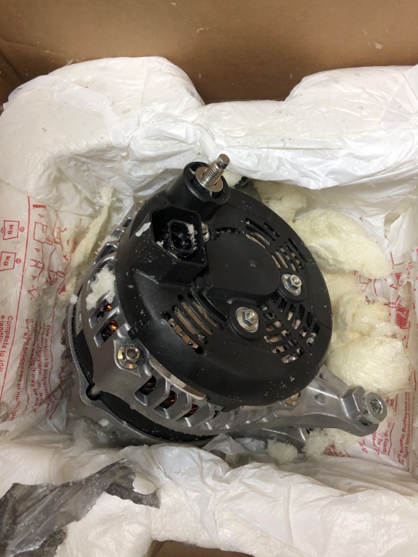 Photo 2 of ACDelco 13507127 Alternator