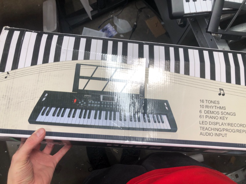 Photo 1 of 61 Key electronic Keyboard 