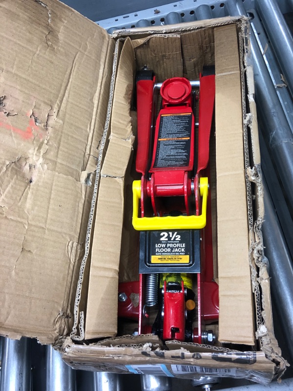 Photo 2 of BIG RED TAM825051 Torin Hydraulic Low Profile Trolley Service/Floor Jack with Single Piston Quick Lift Pump, 2.5 Ton (5,000 lb) Capacity, Red