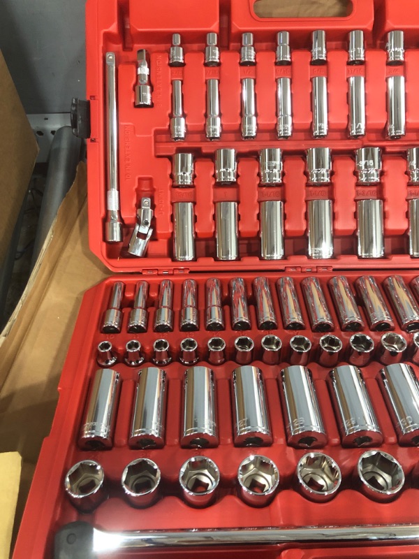 Photo 4 of TEKTON 1/2 Inch Drive 6-Point Socket and Ratchet Set, 84-Piece (3/8 - 1-5/16 in., 10-32 mm) | SKT25302 84-Piece (3/8 - 1-5/16 in., 10-32 mm) Set