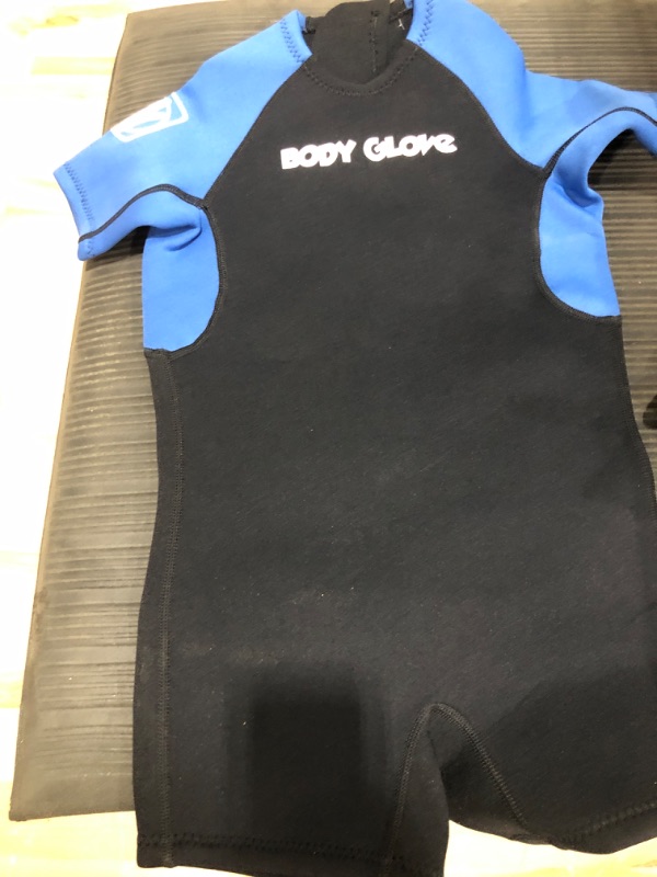 Photo 2 of BODY GLOVE CHILDS WETSUIT SIZE C C3