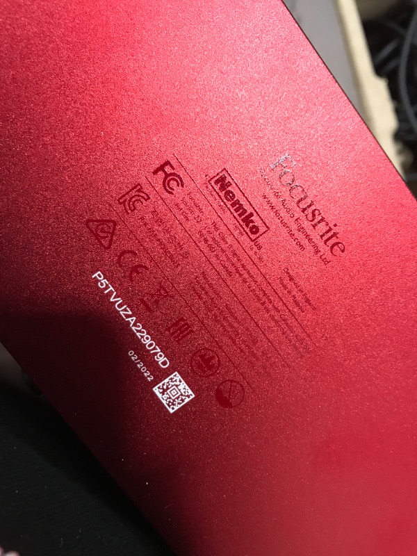 Photo 1 of Focusrite Scarlett 2i2 Studio 3rd Gen Recording Bundle