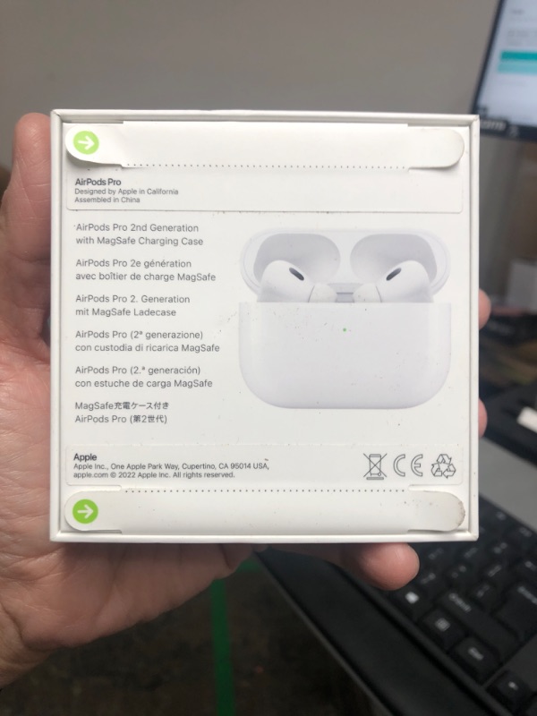 Photo 2 of *LIKE NEW SEE NOTES*
Apple AirPods Pro (2nd Generation) Wireless Earbuds