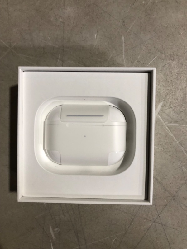 Photo 5 of *LIKE NEW SEE NOTES*
Apple AirPods Pro (2nd Generation) Wireless Earbuds