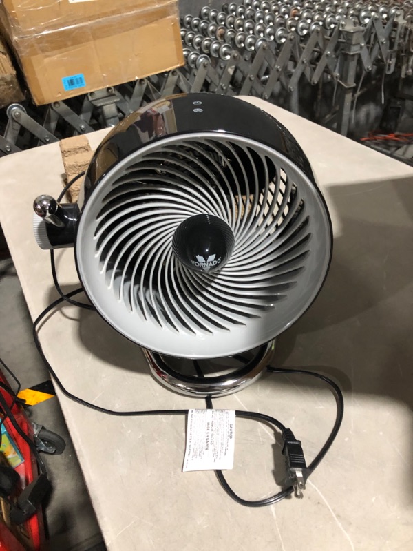 Photo 2 of *MISSING REMOTE*
Vornado Pivot6 Whole Room Air Circulator Fan Black