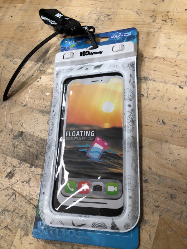 Photo 2 of H2Odyssey Floating Phone Pouch
