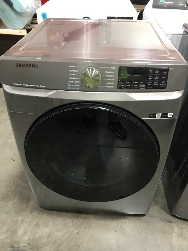 Photo 2 of Samsung 7.5-cu ft Stackable Steam Cycle Smart Electric Dryer (Platinum)
