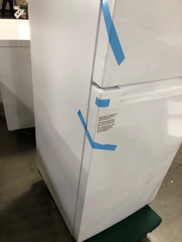 Photo 8 of 10.1 cu. ft. Top Freezer Refrigerator in White
