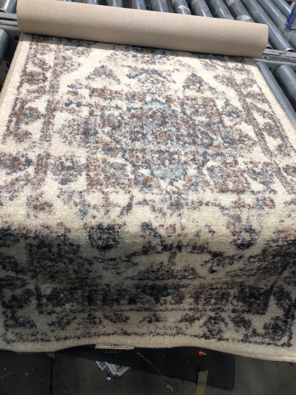 Photo 1 of 2X8  BEIGE RUNNER RUG 