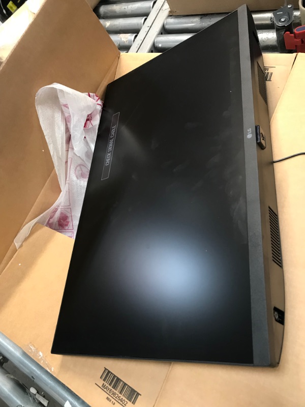 Photo 1 of LG 27LP600B-P 27 Inch Full HD (1920 x 1080) IPS TV  with 5W x 2 Built-in Speakers, HDMI Input and Dolby Audio
