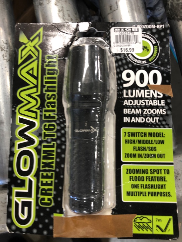 Photo 2 of Glow Max G G-900ZOOM-BP1 900 Lumen Zoom Flashlight, Blister of 1
