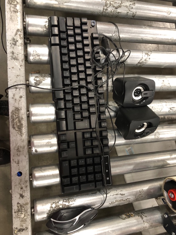 Photo 8 of keyboard bundle with mouse and 2 mini speakers 