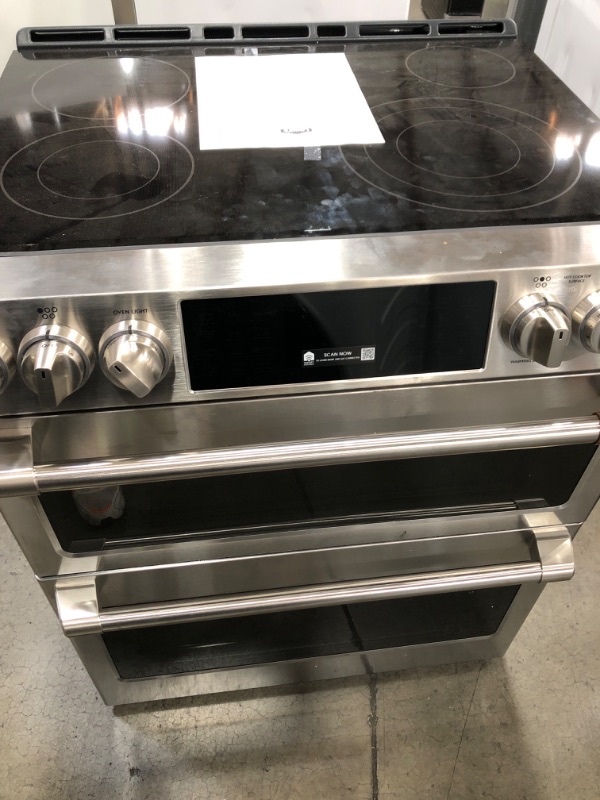 Photo 5 of 30 in. 6.7 cu. ft. Smart Slide-In Electric Range in Matte Stainless Steel with True Convection, Air Fry