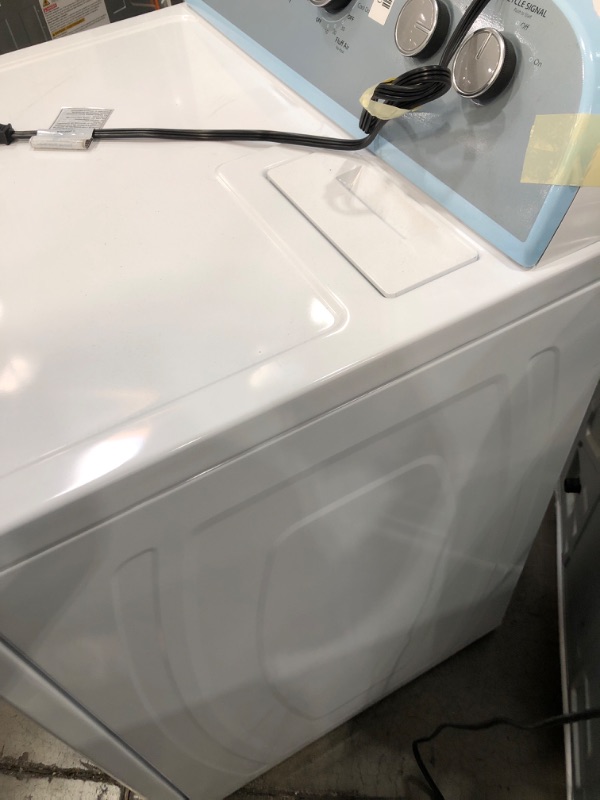 Photo 3 of Whirlpool 7-cu ft Reversible Side Swing Door Gas Dryer (White)
