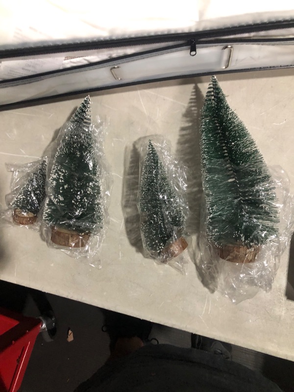 Photo 3 of *MISSING TWO TREES*
Rutiyoka 6 PCS Bottle Brush Trees Mini Christmas Trees