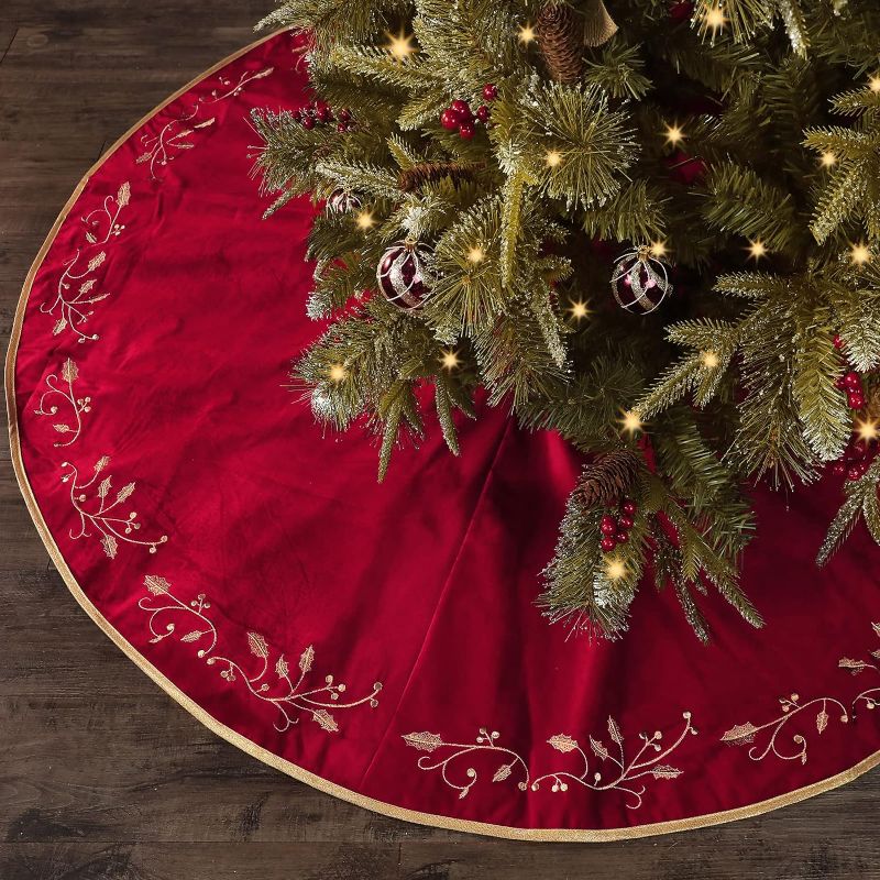 Photo 1 of 
Bunny Chorus Christmas Tree Skirt, 32 Inch Red Christmas Tree, Large Rustic Velvet Fur Plush Tree Skirts, Xmas Tree Skirts with Gold Embroidered Holly Leaf...
