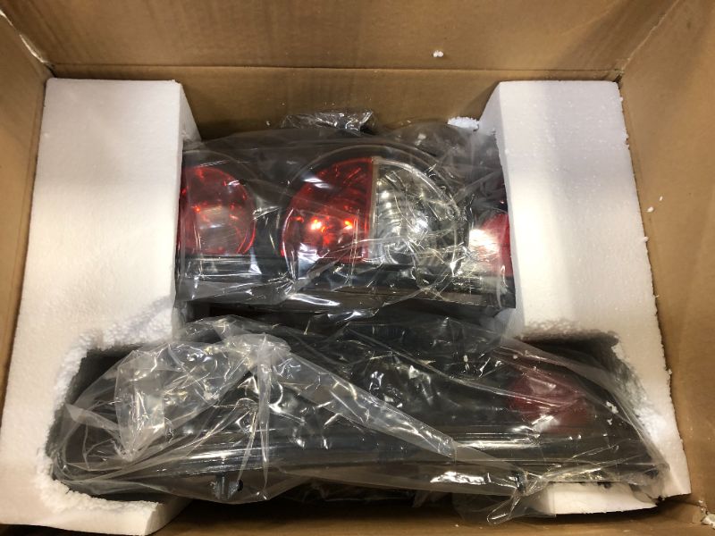 Photo 3 of CPW Tail Lights For Chevy Chevrolet Silverado 1999 2000 2001 2002 2003 2004 2005 2006 2007 1500/2500/3500 GMC Sierra 1999-2003 Taillights Assembly Pickup Brake Rear Lamps Glossy Black/Clear