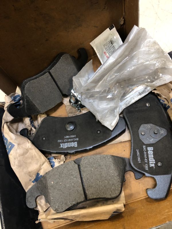 Photo 3 of Bendix Premium Copper Free CFC1322 Ceramic Brake Pad (with Installation Hardware Front)