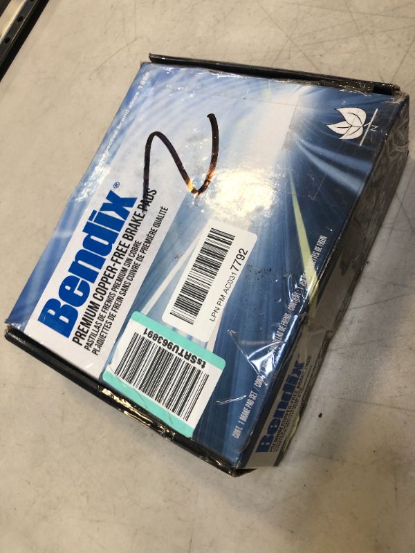 Photo 2 of Bendix Premium Copper Free CFC1322 Ceramic Brake Pad (with Installation Hardware Front)