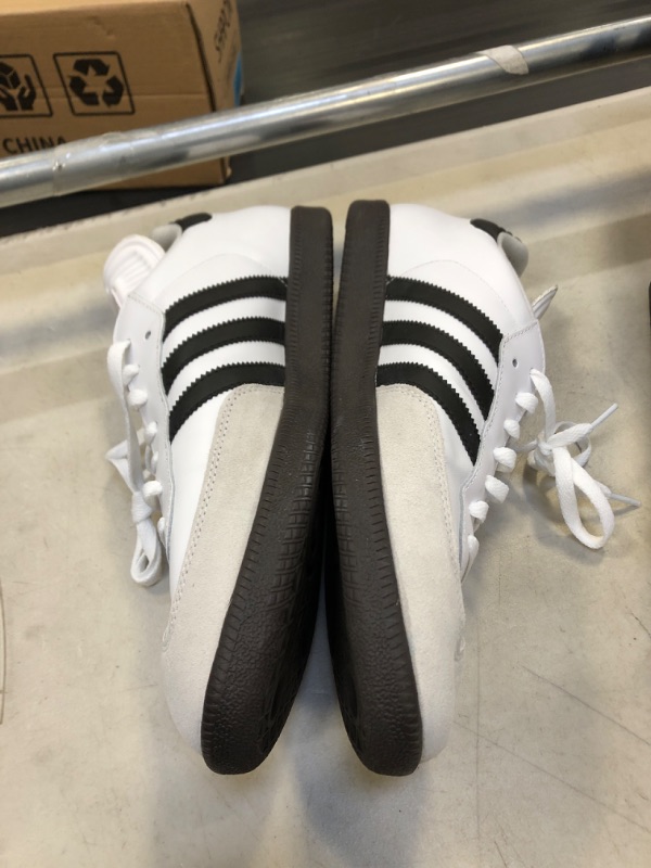 Photo 4 of adidas Men's Samba Classic Soccer Shoe 11.5 White/Black/White (USED)