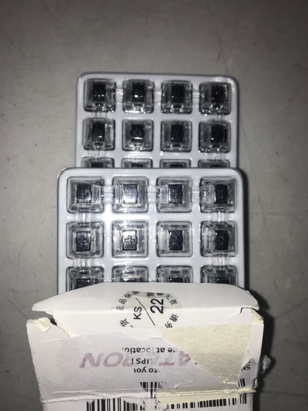 Photo 2 of Gateron KS-9 RGB Mechanical MX Type Key Switch - Clear top (65 Pcs, Black)
