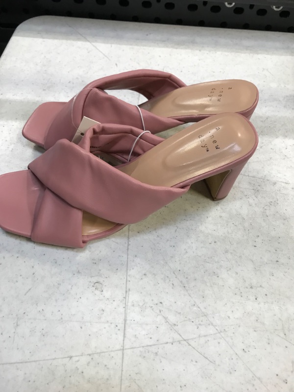 Photo 1 of a new day pink womens heel size 6.5