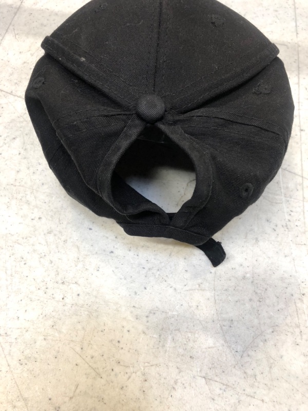 Photo 2 of Black Baseball Cap With Ponytail Hole 