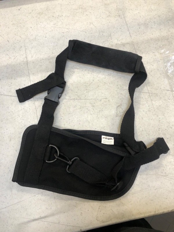 Photo 2 of Fotgok Soft Foam kids Arm Sling with Waist Belt for Shoulder Children-Shoulder Immobilizer with Strong Support-Padiatric Breathable Arm Support Brace for Shoulder Injury,Black (Small)
