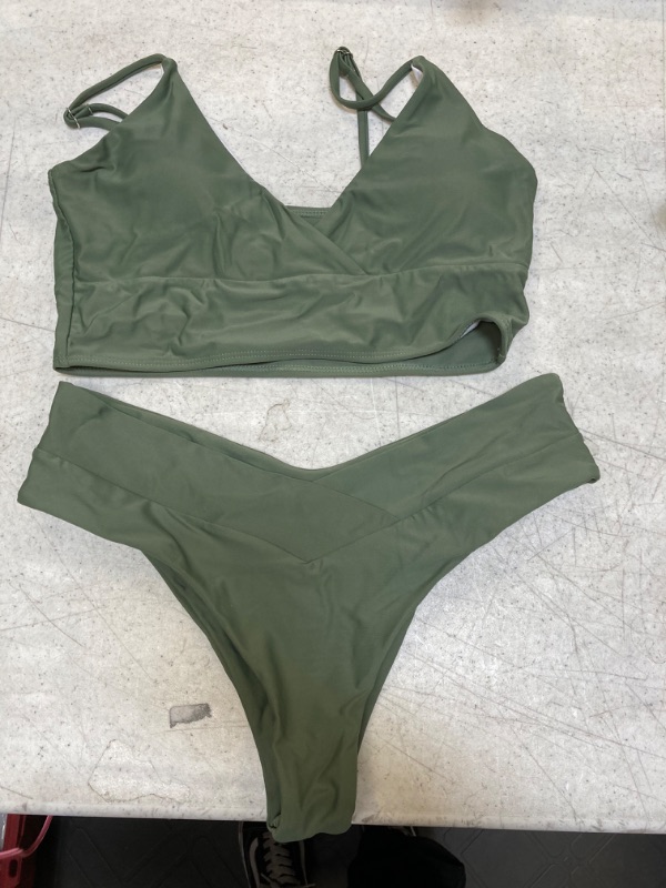 Photo 1 of 2PCS GREEN BIKINI SET M 