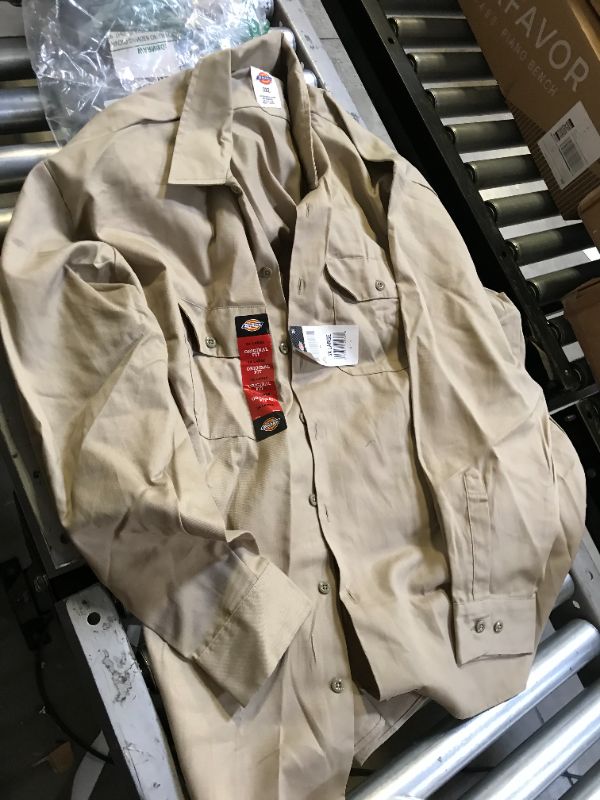 Photo 3 of Dickies Men's Long-Sleeve Work Shirt 3X-Large Desert Sand