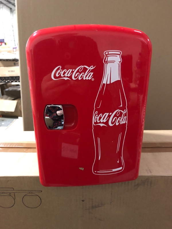 Photo 2 of 4 litres coke