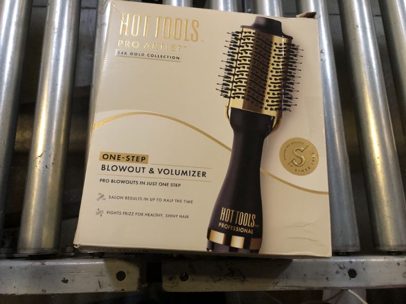 Photo 4 of Hot Tools 24K Gold One-Step Hair Dryer and Volumizer | Style and Dry, Professional Blowout with Ease
